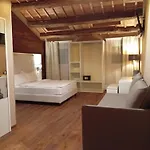 Casa Borriero Charme & Bed & Breakfast 4*